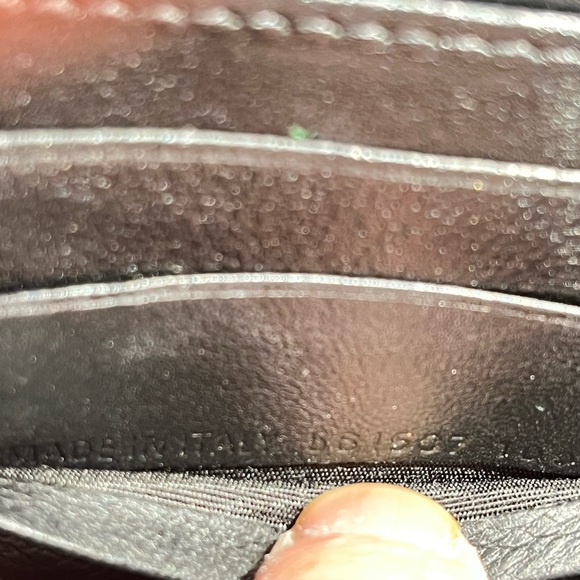 Pre-loved Balenciaga Wallet on Chain(barely used) - Picture 12 of 15